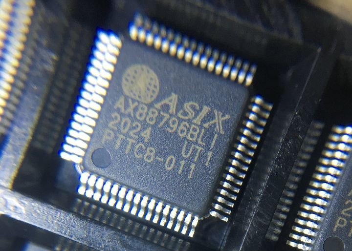 Non PCI Single Chip 16Bit 100M Fast Ethernet Controller AX88796BLI EEPROM
