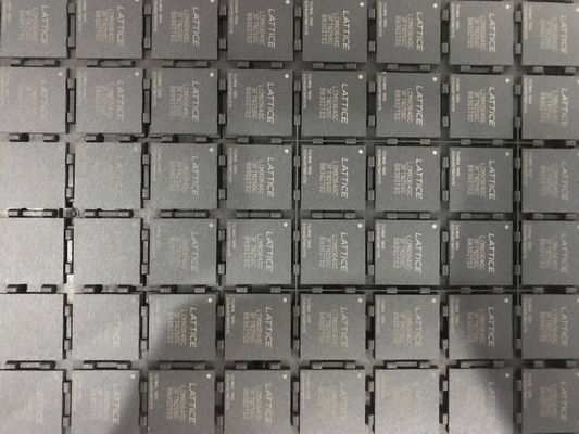 Field Programmable Electronic Integrated Circuits Gate Array 640 LUTs 159 IO 3 Spd